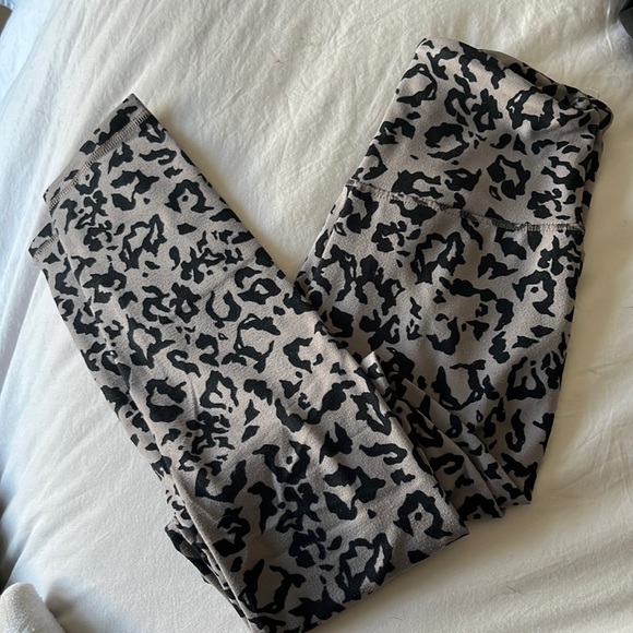 Comfty leggings cheetah print size Xs - Picture 1 of 3